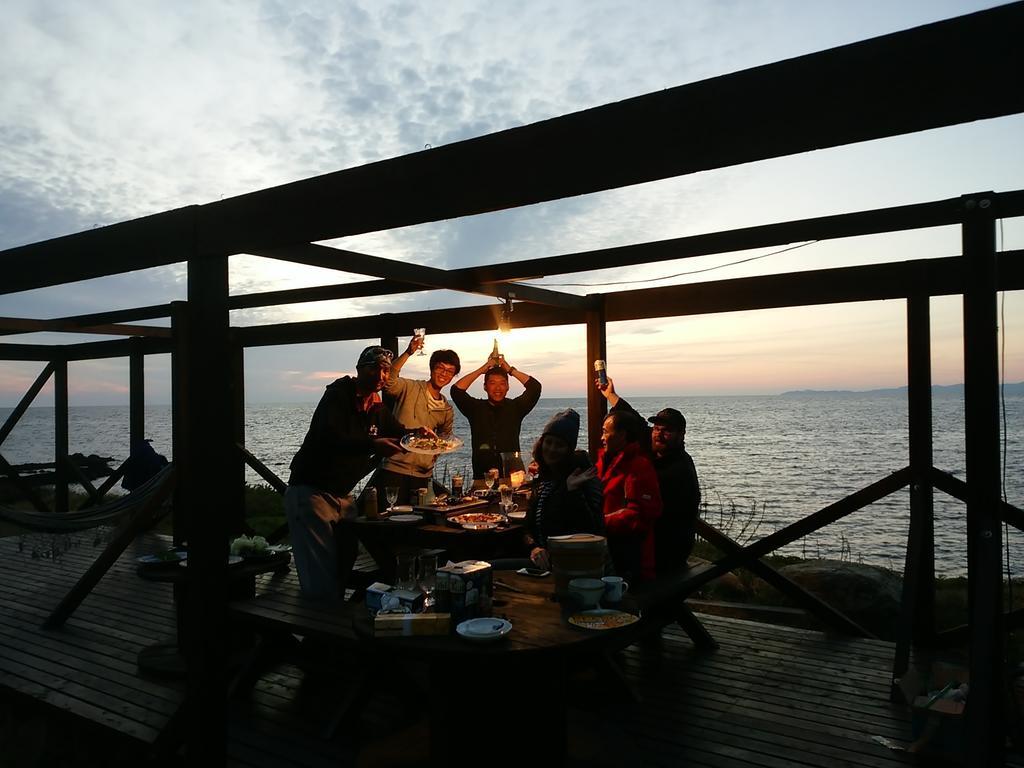 Hostel Amakusa West Coast Backpackers Fu-Raibou Exterior foto